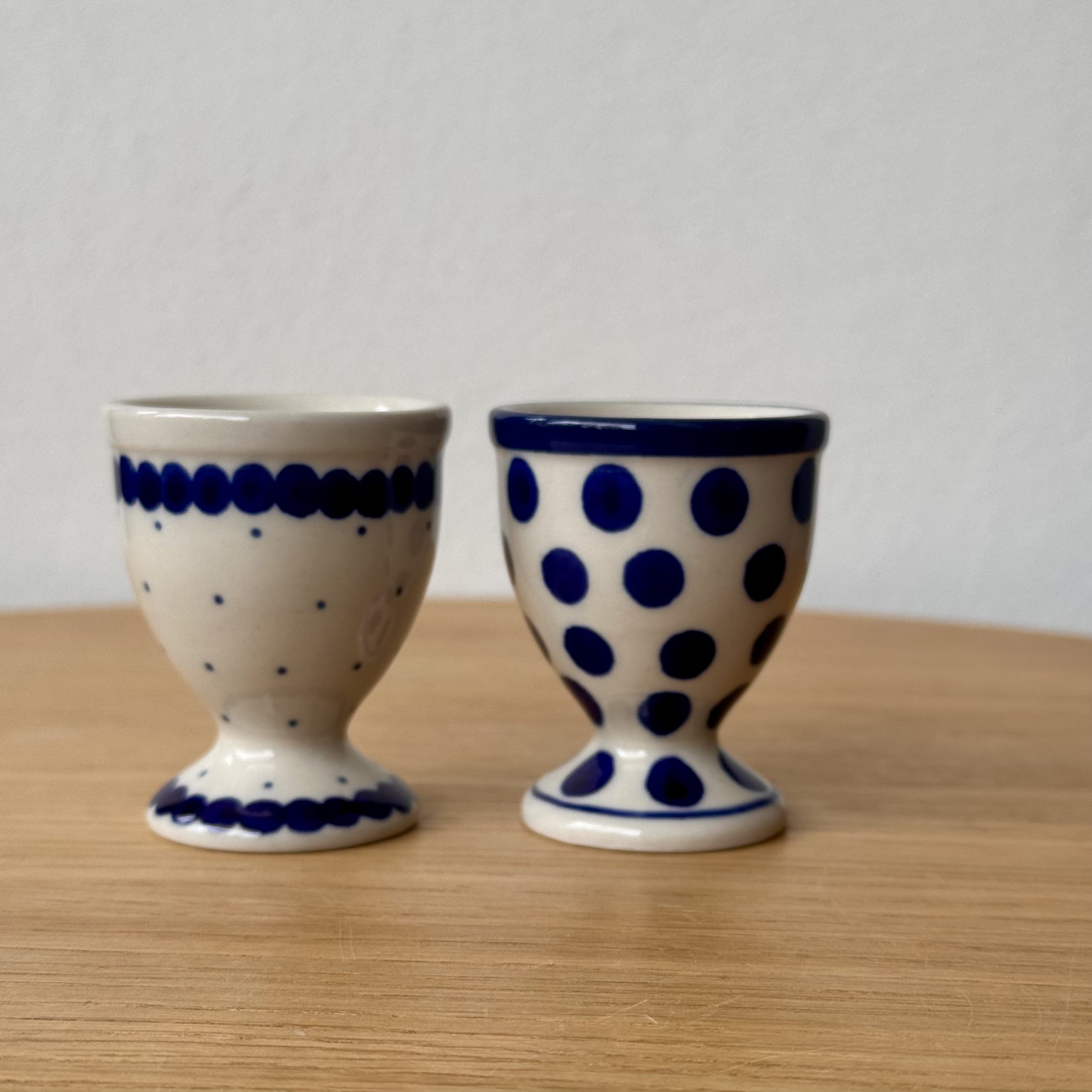 Kieliszek do jajek (106) - wys 6cm - 61A Mini kropka niebieska - obrazek 3