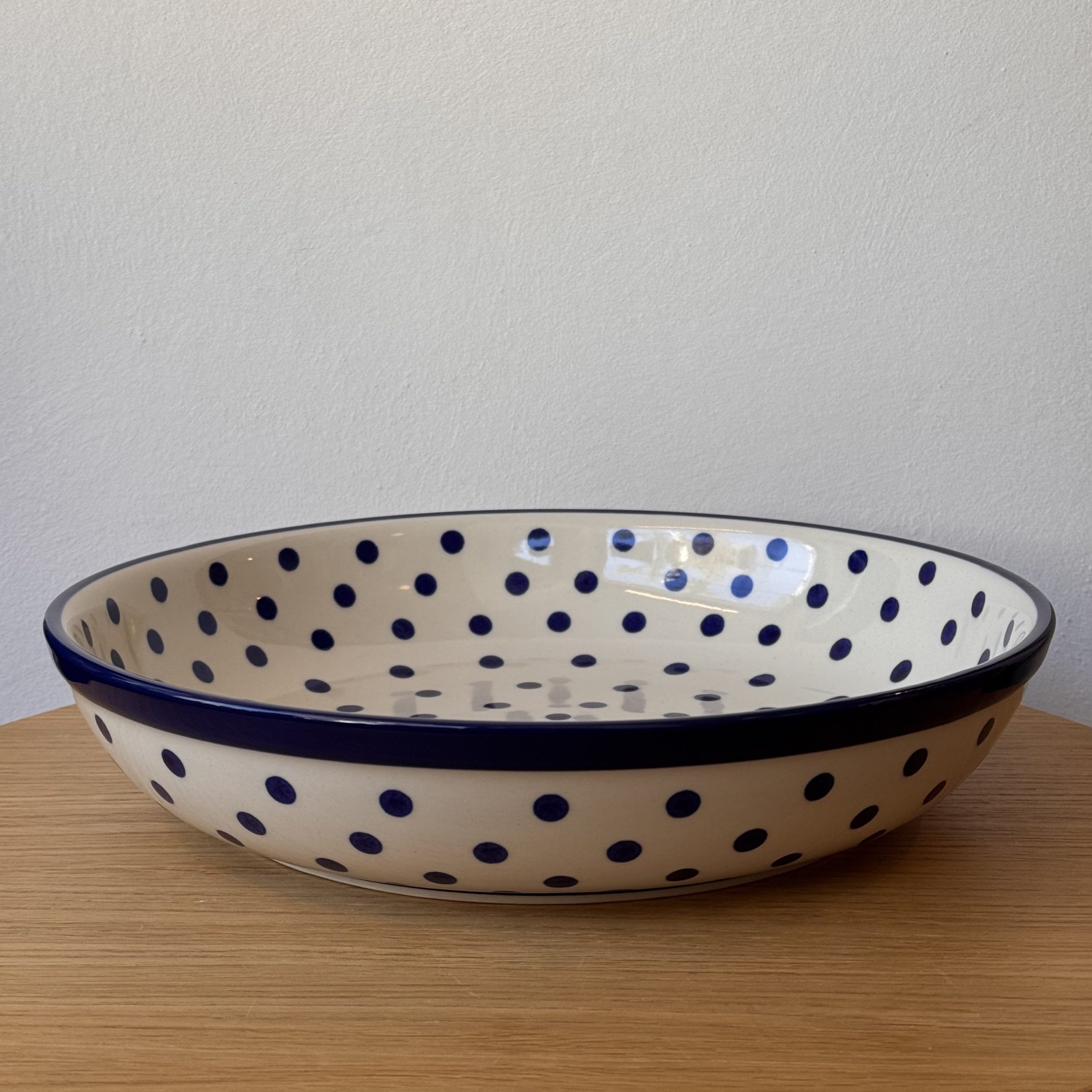 Miska ceramiczna (115) - śr 32,2cm wys 6,5cm - 2519X Kropki