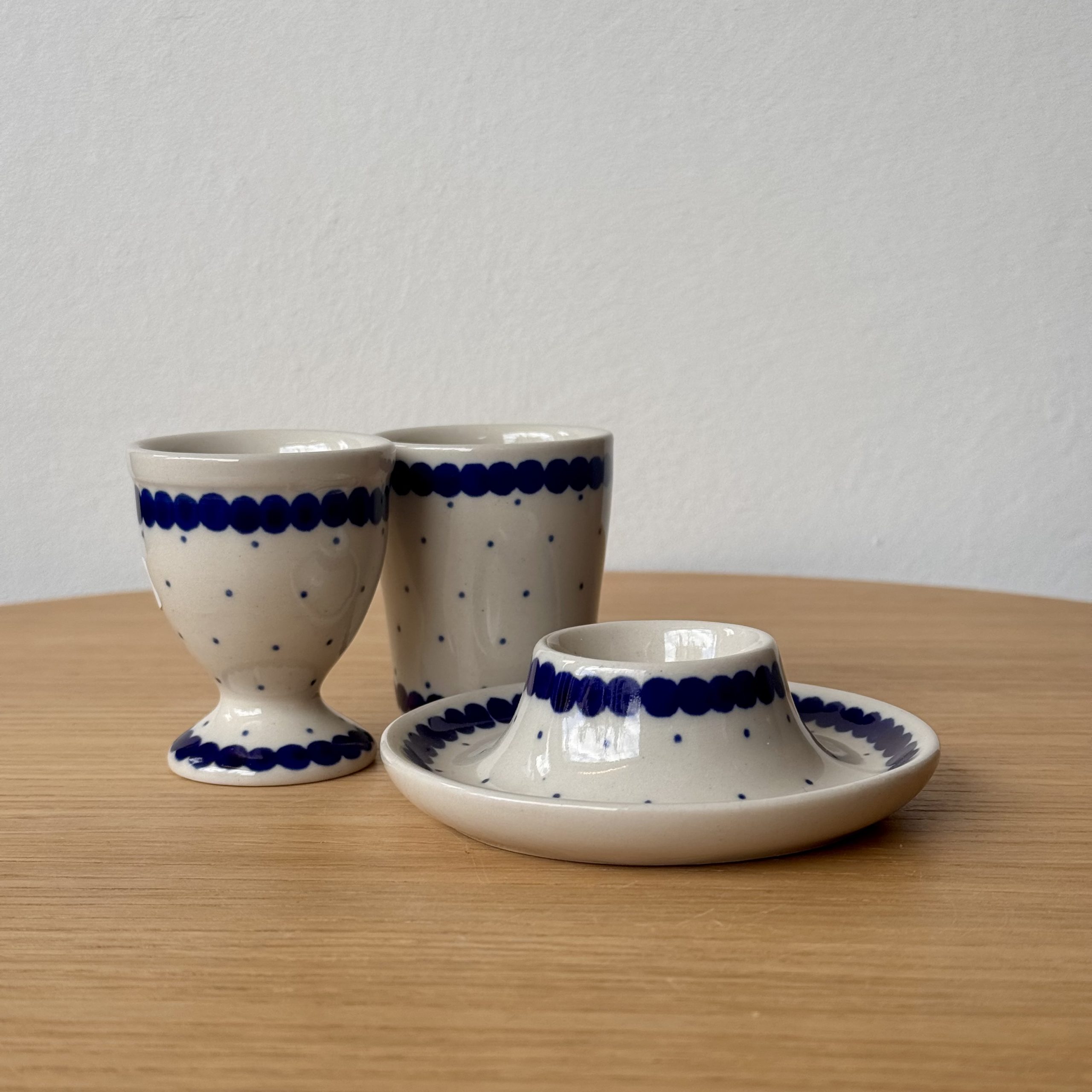 Podstawka na jajko (145) - śr 10 cm wys 3,5 cm - 61A Mini kropka niebieska - obrazek 5