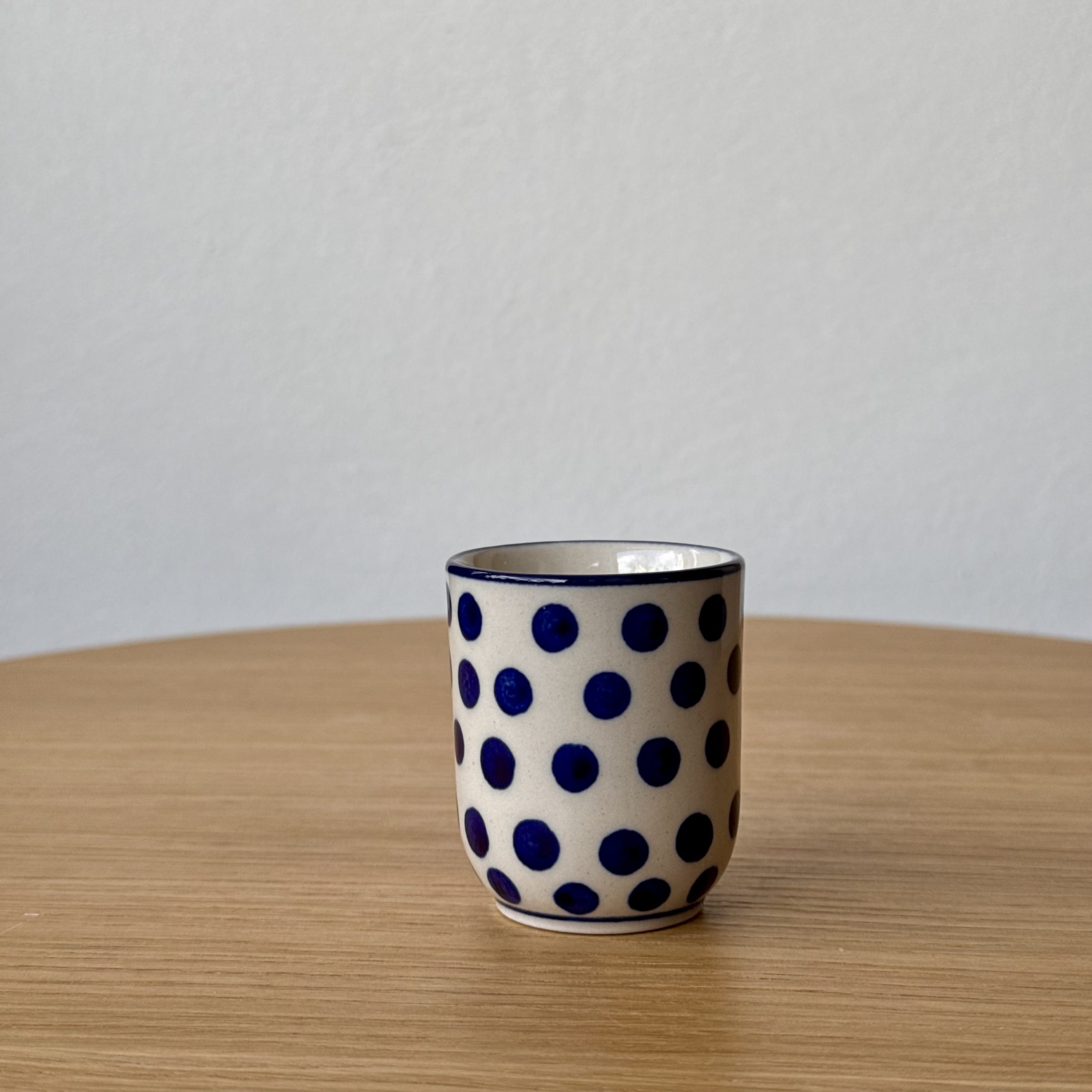 Kubek ceramiczny (736) - 60 ml - 61X Kropki