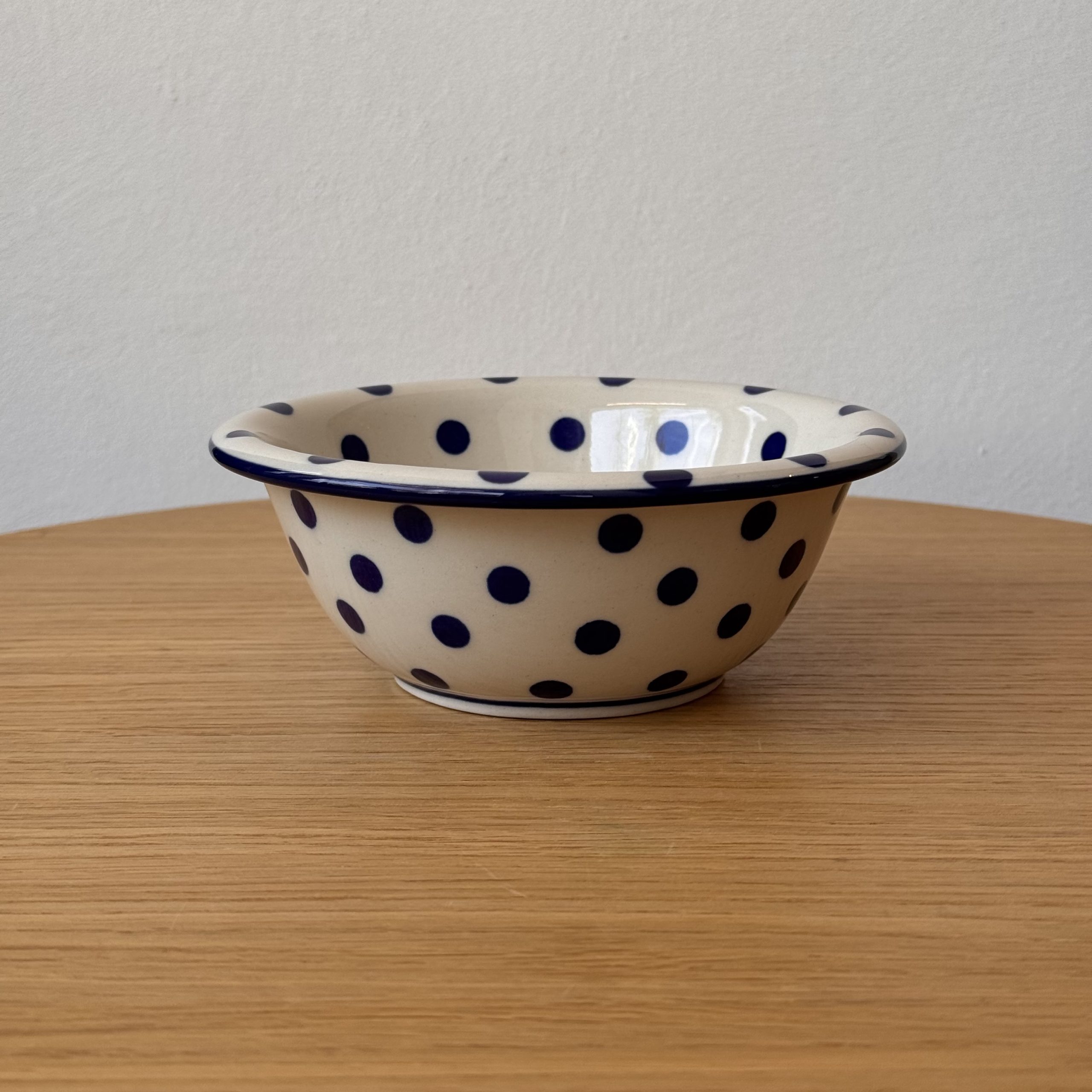 Miska ceramiczna (865) - śr 15,5cm wys 5,5cm - 2519X Kropki