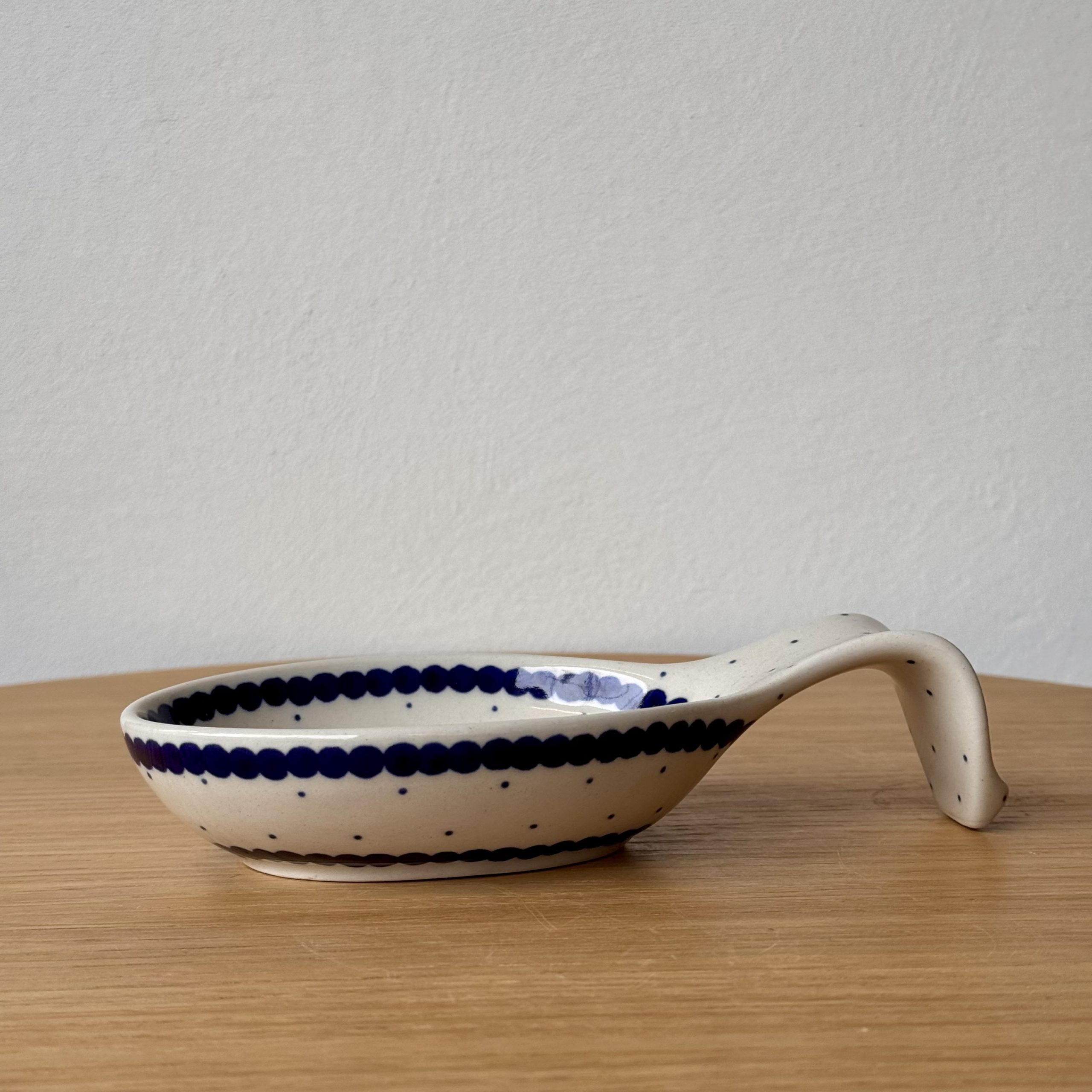 Podstawka pod łyżkę (A26) - 17,5 cm - 61A Mini kropka niebieska - obrazek 2
