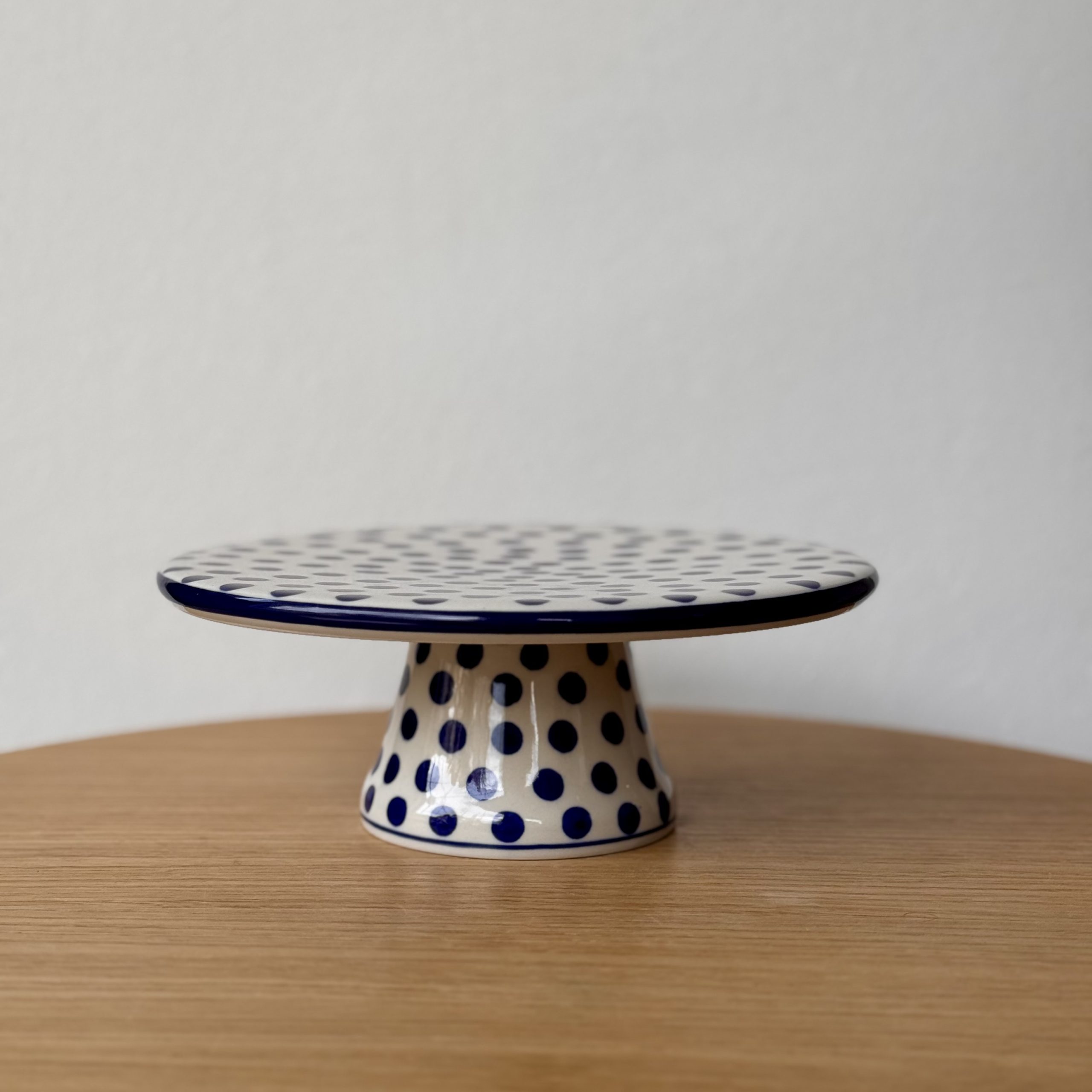 Tortownica ceramiczna (A92) - śr 20 cm wys 7,5 cm - 61X Kropki