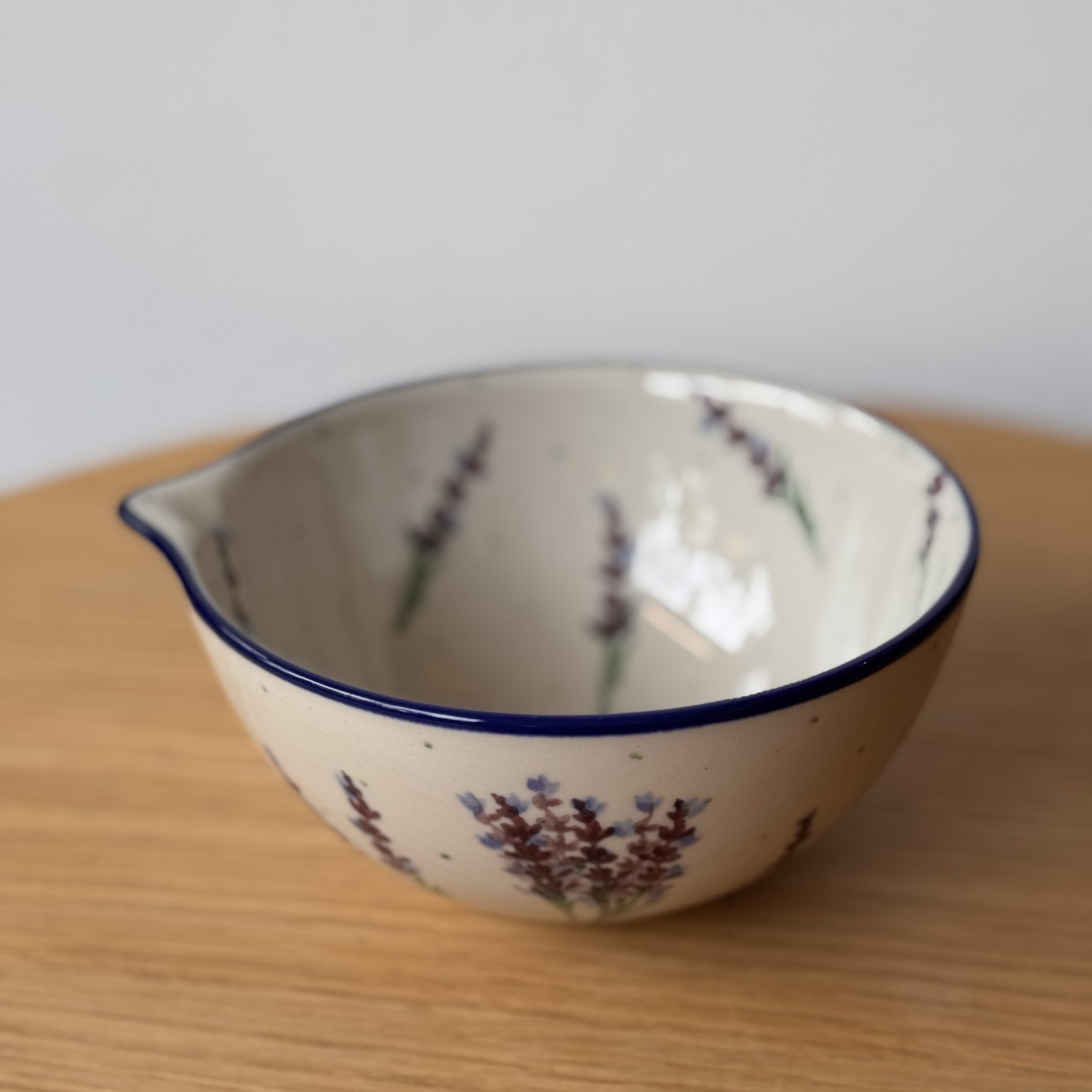 Miska z dziobkiem (B14) - śr 14,5cm - 3308X Lawenda - obrazek 3