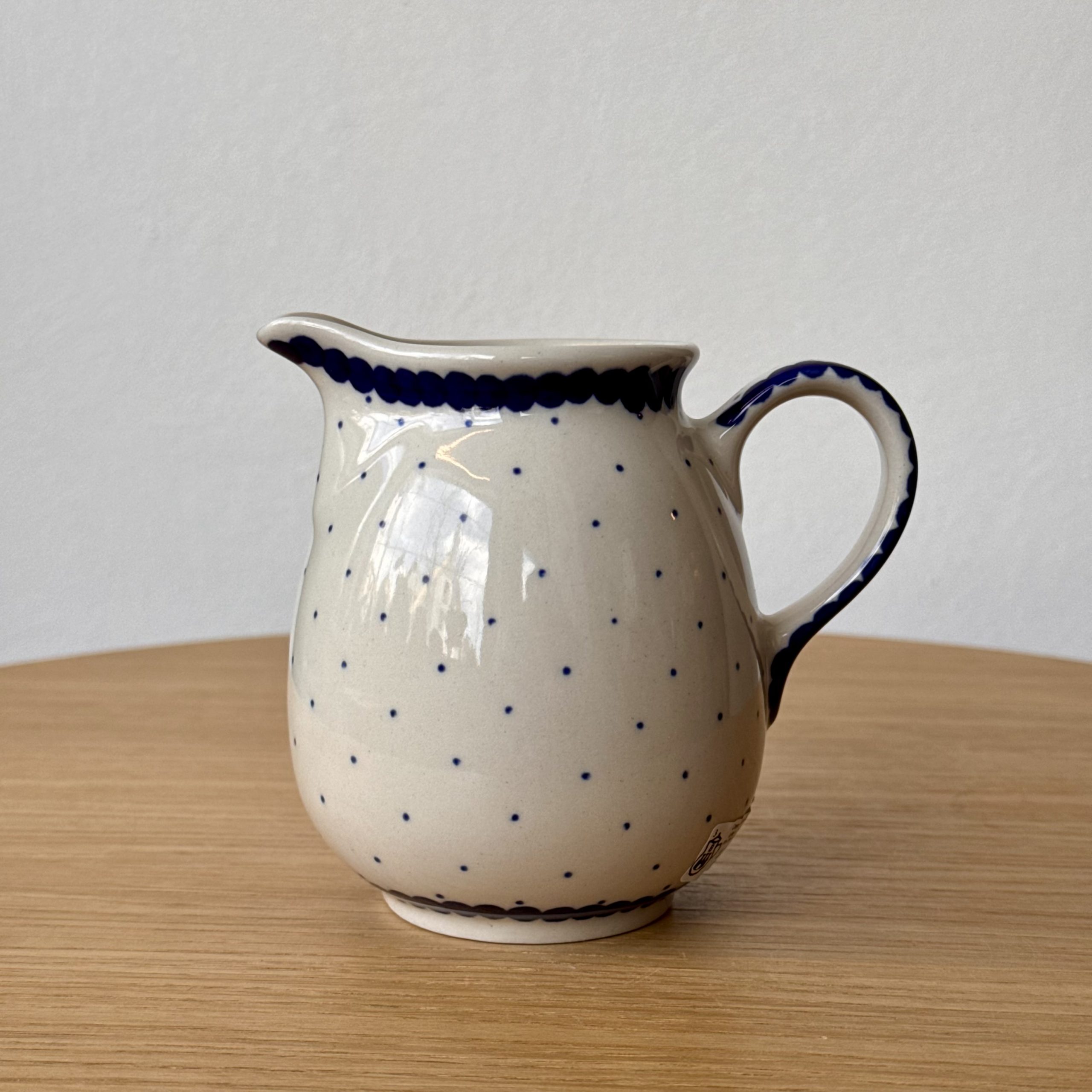Mlecznik (B84) - 350 ml - 61A Mini kropka niebieska