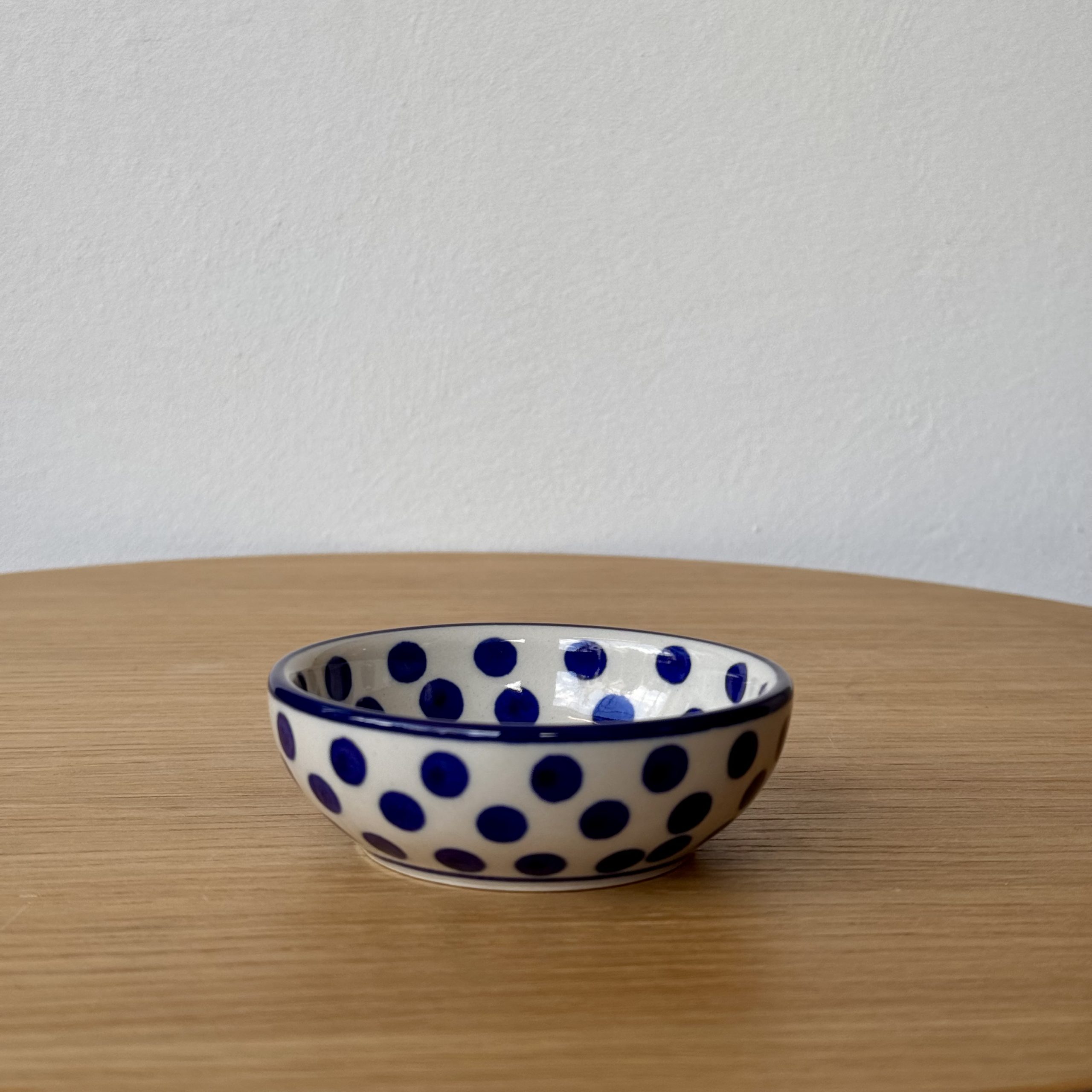 Miseczka ceramiczna (B88) - śr 9cm - 61X Kropki