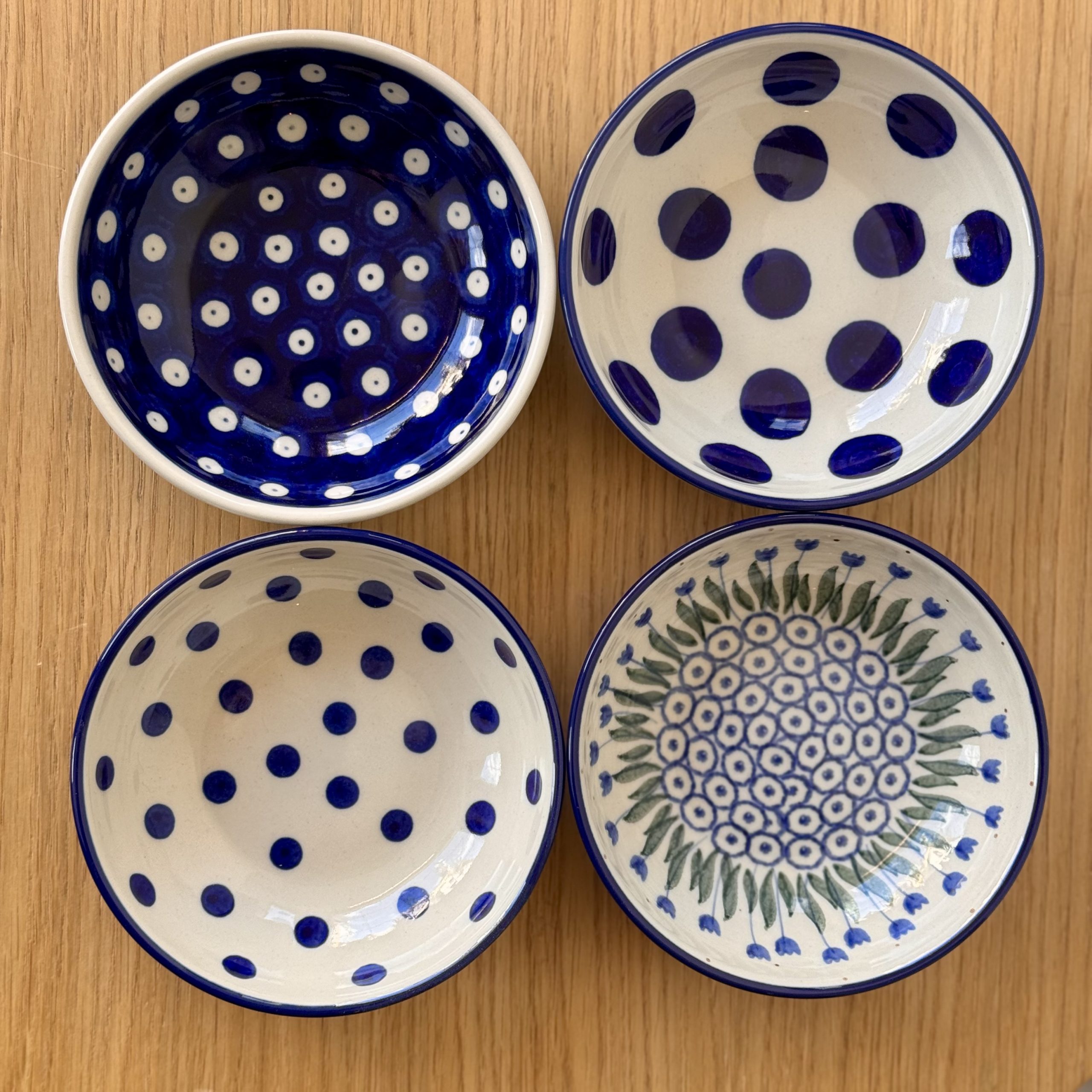 Miseczka ceramiczna (B89) - śr 13cm - 70A Klasyczne kropki - obrazek 5