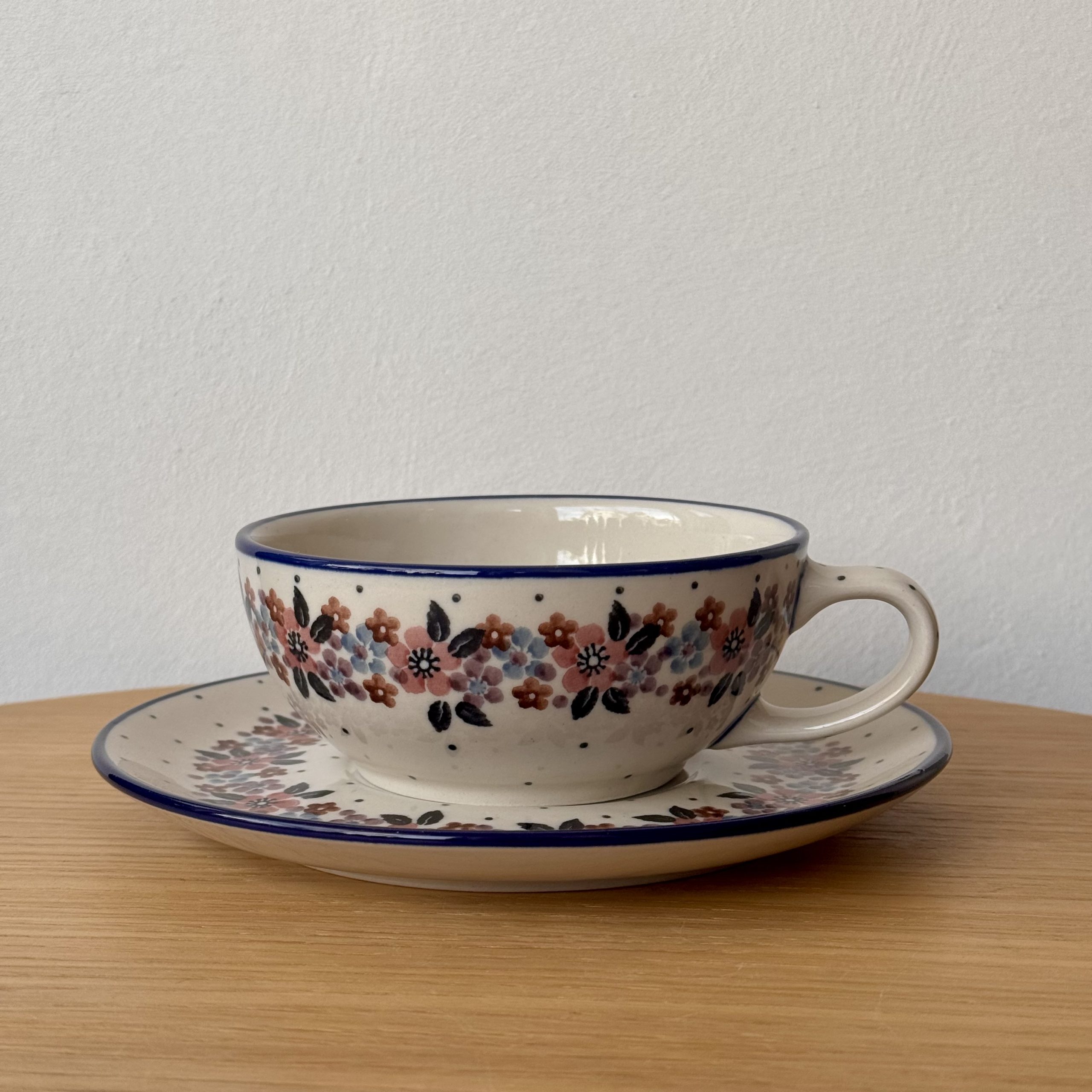 Filiżanka ze spodkiem (C31) - 250 ml - 2067X Retro