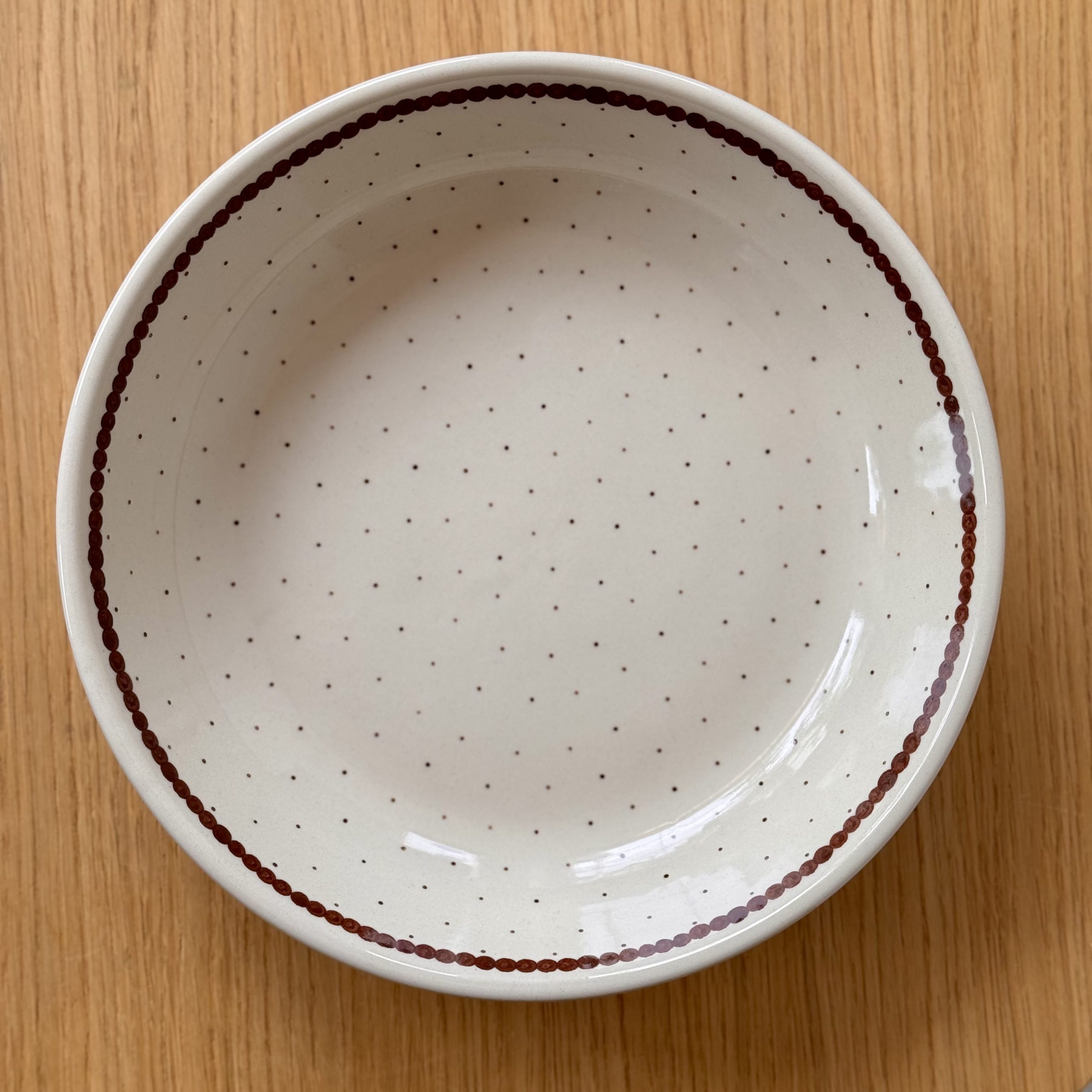 Miska ceramiczna na makaron (D93) - śr 24,5cm wys 5,3cm - 61B Mini kropka brązowa - obrazek 4