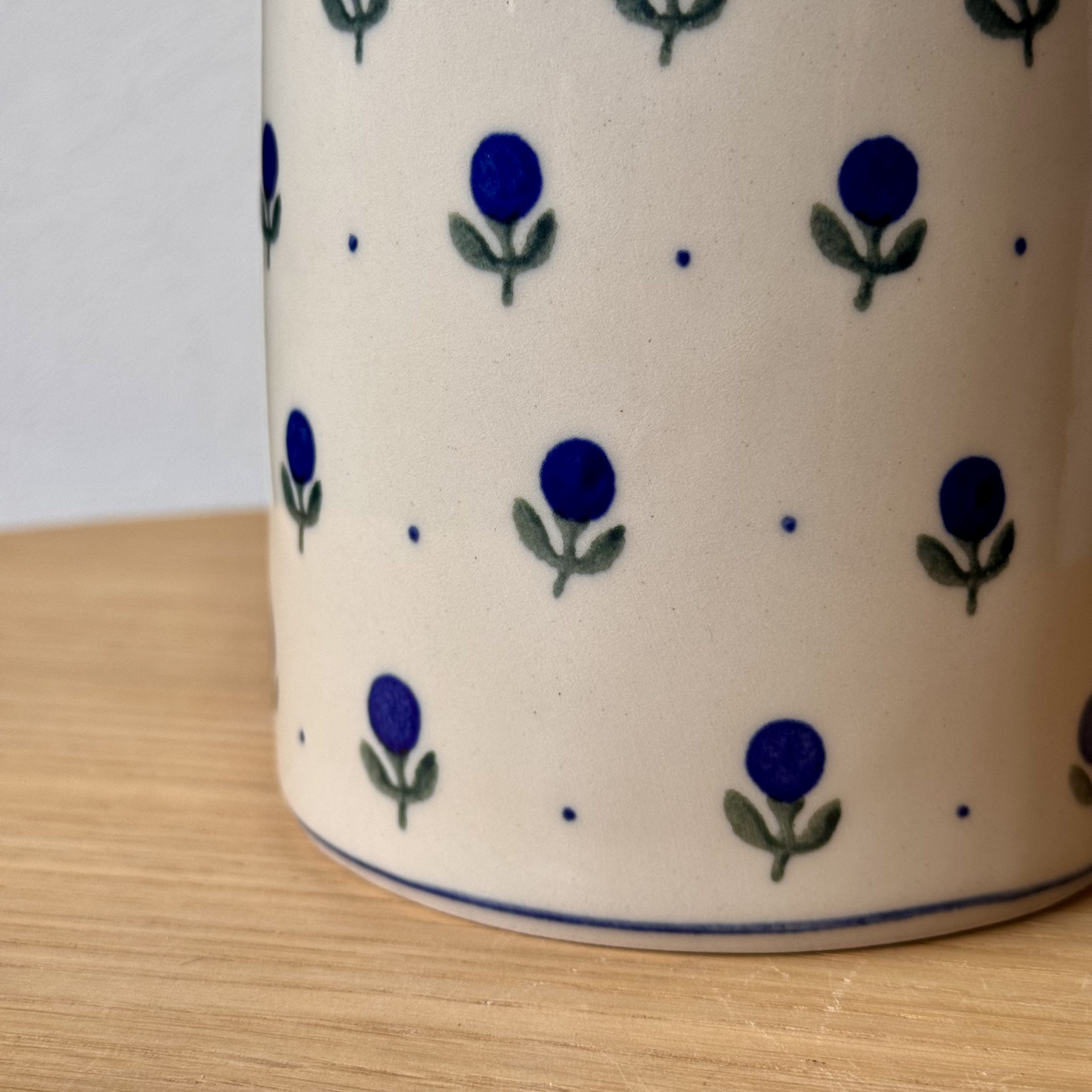 Pojemnik z przykrywką (E30) - 1l wys 18 cm - 135X Borówka - obrazek 6