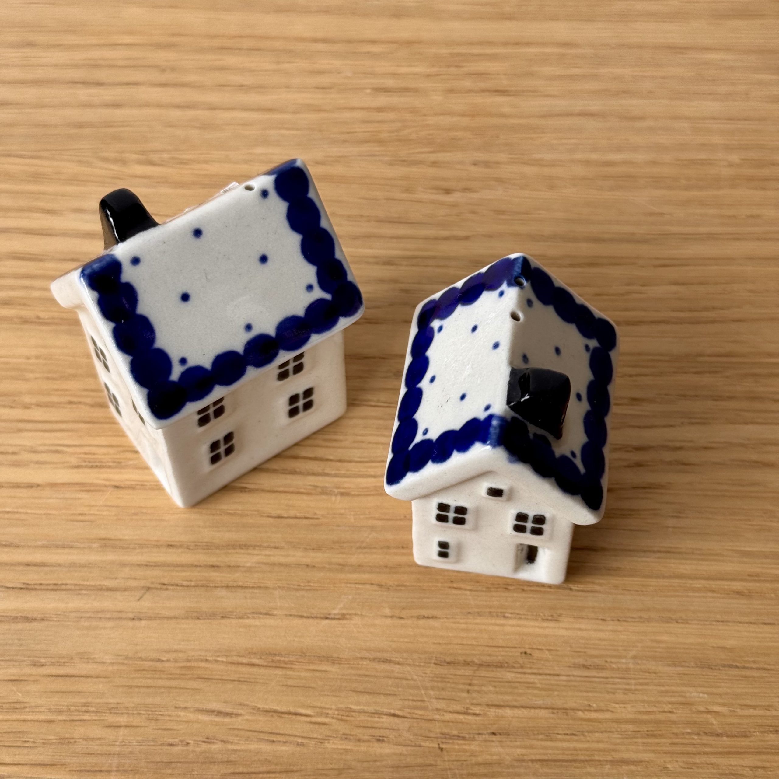 Pieprzniczka "domek" (G25) - wys 5 cm - 61A Mini kropka niebieska - obrazek 4