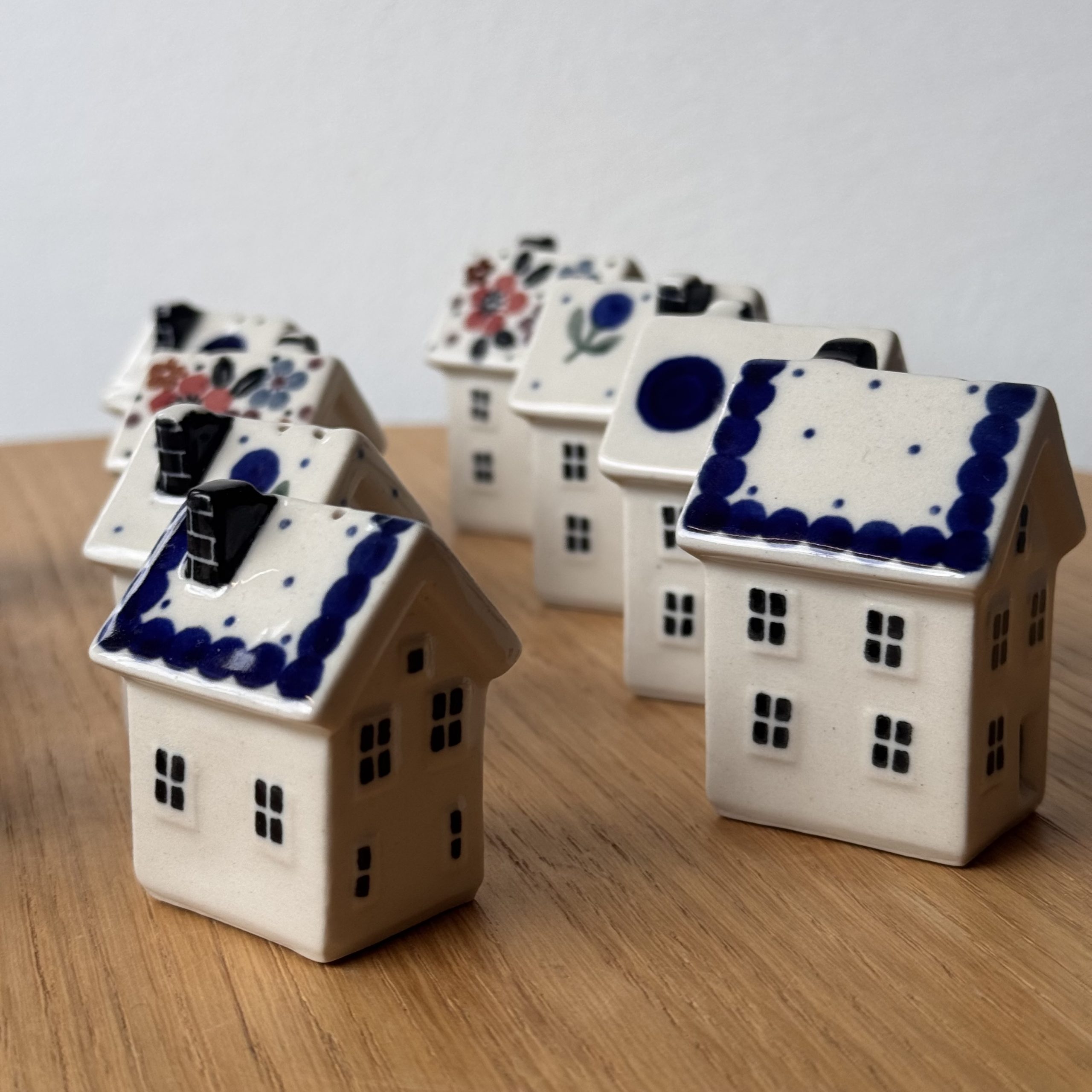 Pieprzniczka "domek" (G25) - wys 5 cm - 61A Mini kropka niebieska - obrazek 5