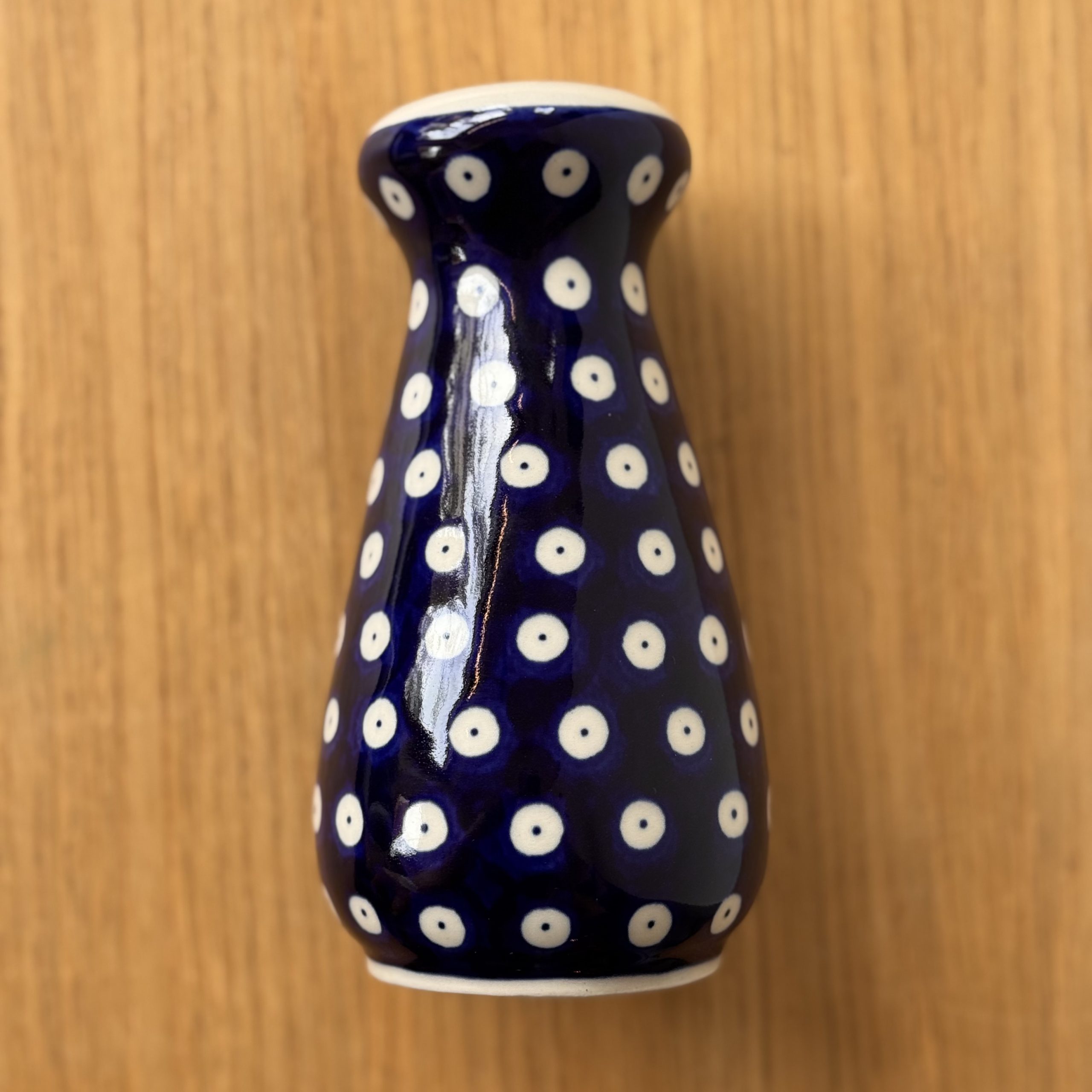 Pojemnik na sól (977) - wys 14,5 cm - 70A Klasyczne kropki - obrazek 4