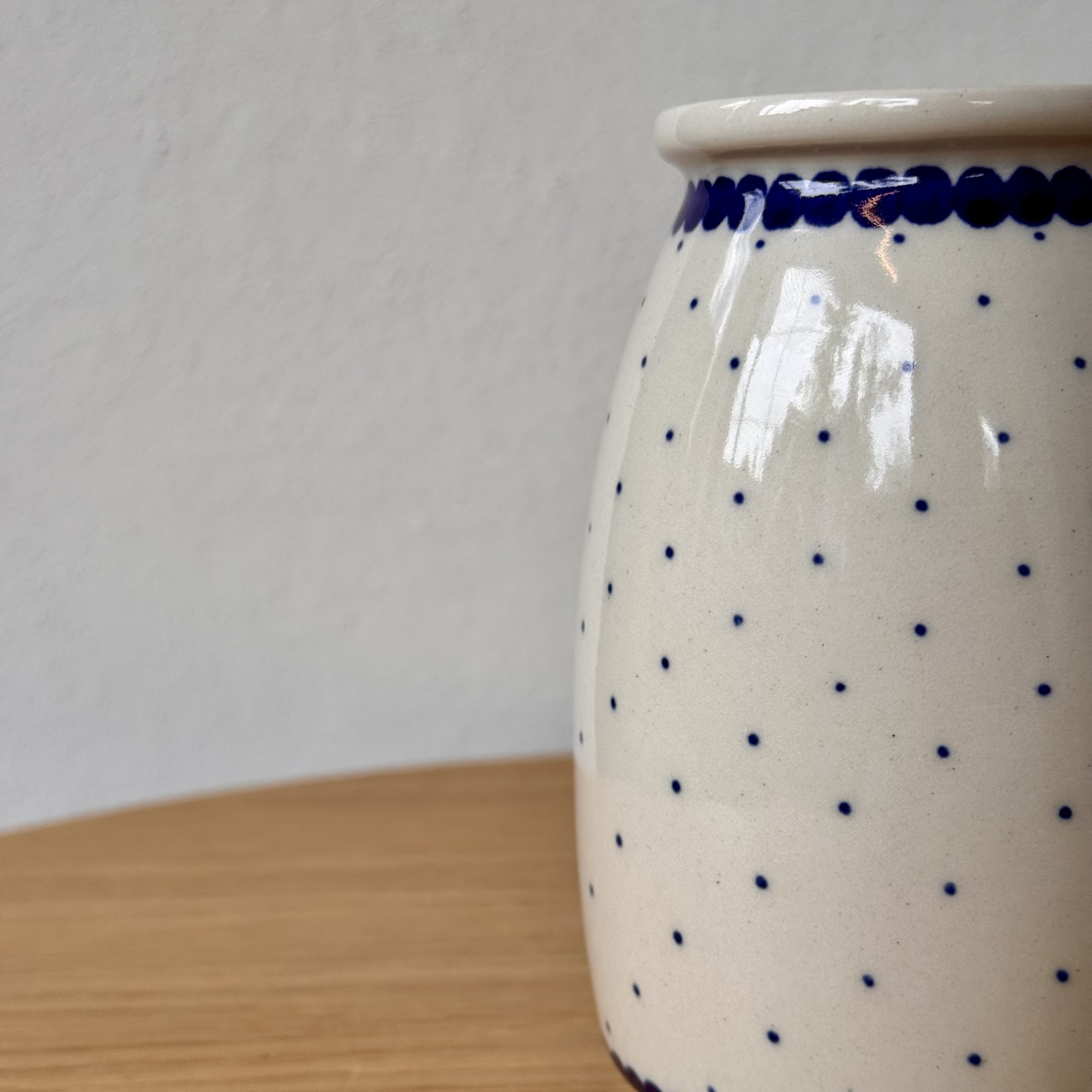 Wazon ceramiczny (196) - wys 12,5 cm - 61A Mini kropka niebieska - obrazek 5