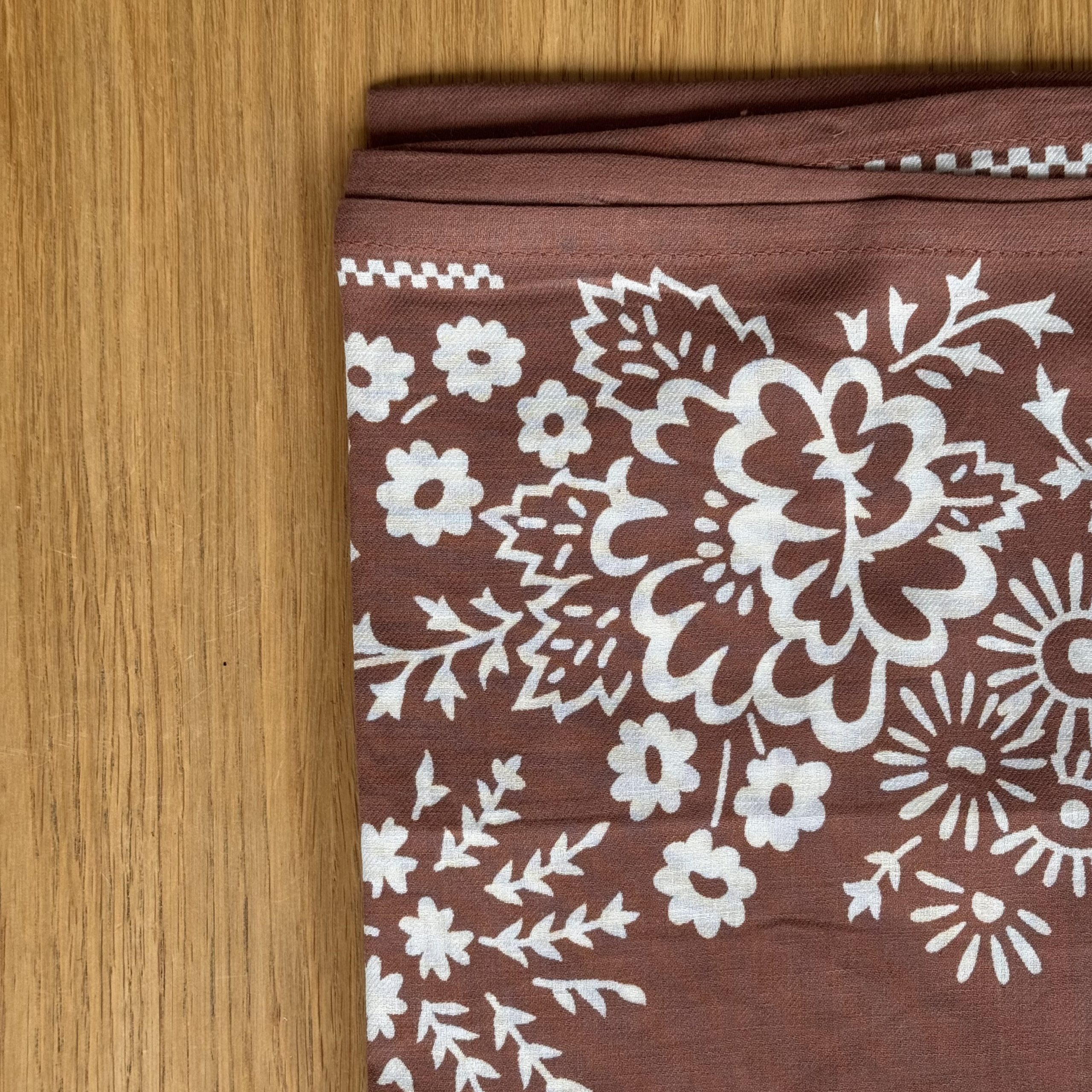 Apaszka Flowers Cinnamon 100x100cm (SC-DOT-100) - obrazek 2